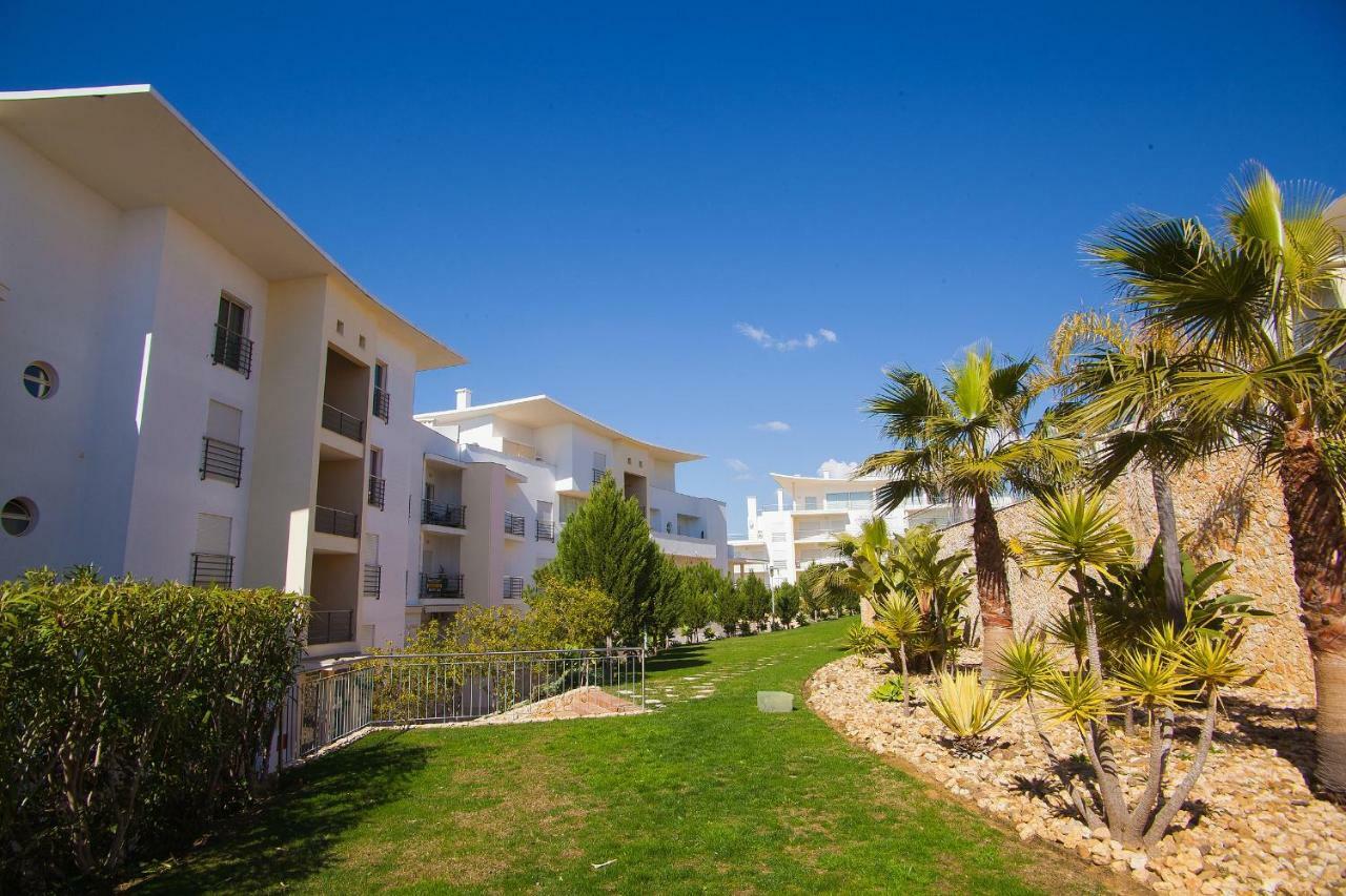 Modern Ocean, Garden & Pool View Condo By Becherish Albufeira Eksteriør bilde